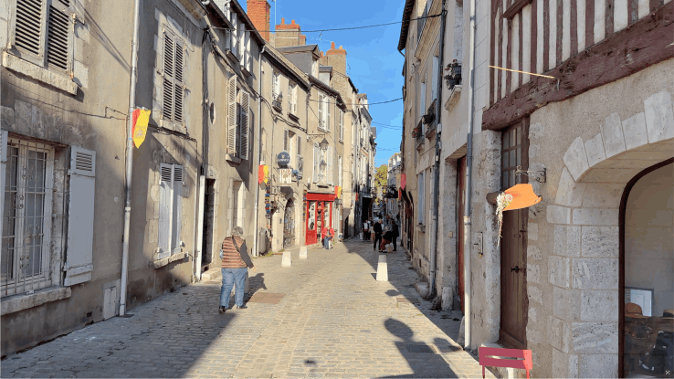 Rue Saint-Lubin, le Quartiers de Arts | Blois